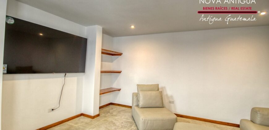 SI17 – Newly built house in the Santa Ines area