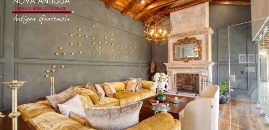 SI18 – Exclusive Colonial Residence in La Antigua Guatemala