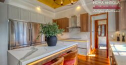 SI18 -Exclusiva residencia colonial en La Antigua Guatemala