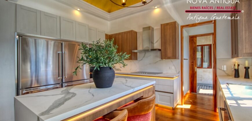 SI18 – Exclusive Colonial Residence in La Antigua Guatemala