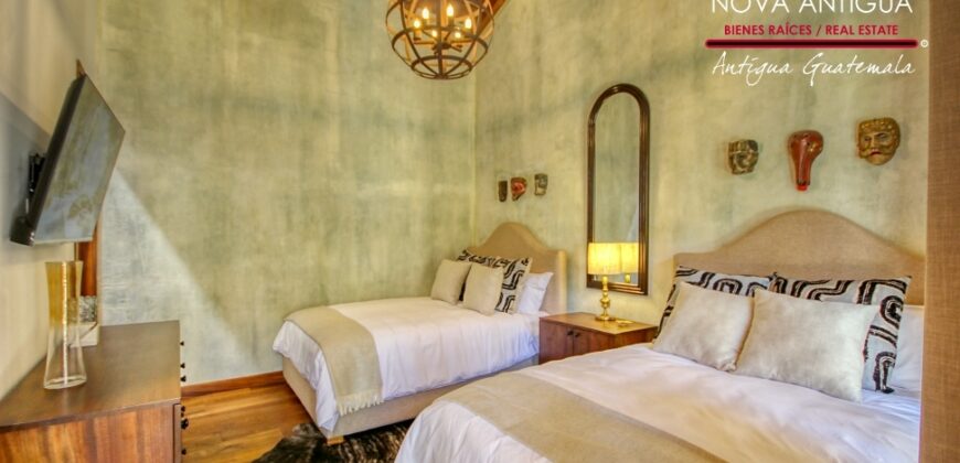 SI18 – Exclusive Colonial Residence in La Antigua Guatemala