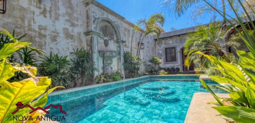 SI19 – Residence in an Exclusive Gated Community