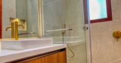 SI19 – Residence in an Exclusive Gated Community