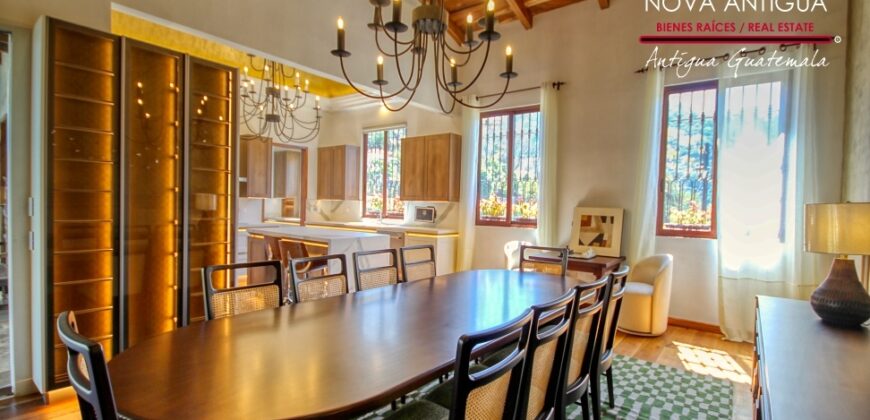 SI19 – Residence in an Exclusive Gated Community