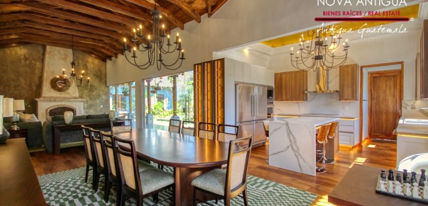 SI19 – Residence in an Exclusive Gated Community