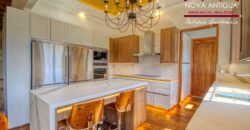 SI19 – Residence in an Exclusive Gated Community