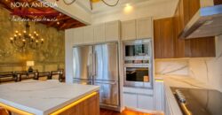 SI19 – Residence in an Exclusive Gated Community