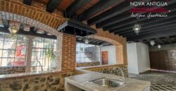 I74 – Amplia casa en el area de San Pedro las Huertas