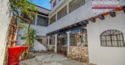 I74 – Amplia casa en el area de San Pedro las Huertas