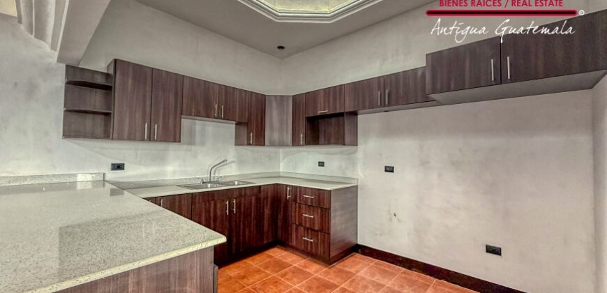 J146 – Newly Built House in the Old City Area