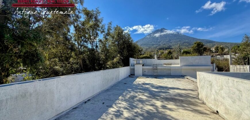 I485 – Unfurnished House in the San Pedro Las Huertas Area