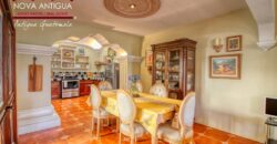 B150 – Casa en exclusivo condominio a la venta