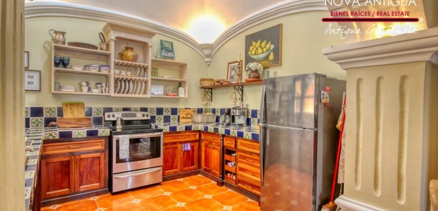 B150 – House in Exclusive Gated Community for Sale