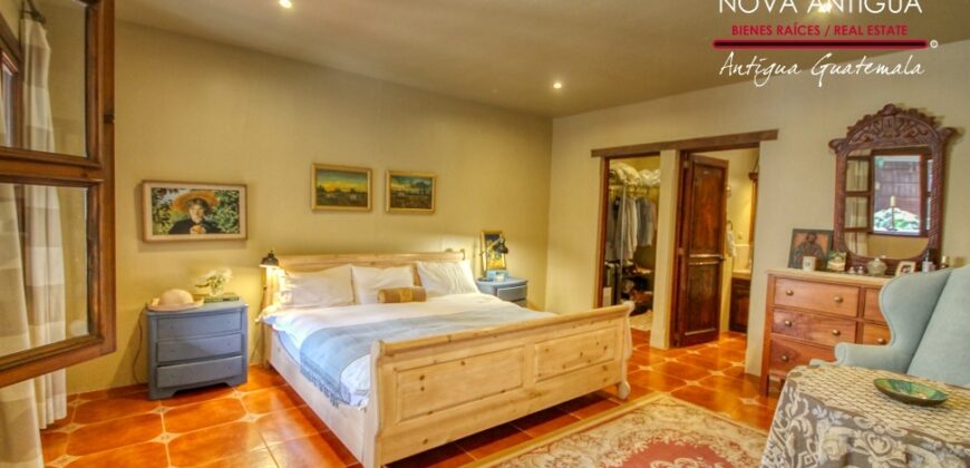 B150 – House in Exclusive Gated Community for Sale