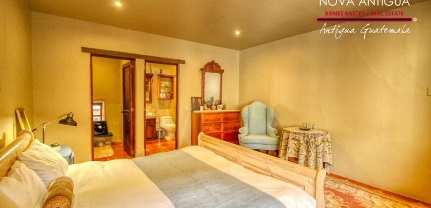 B150 – House in Exclusive Gated Community for Sale