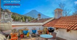 B150 – House in Exclusive Gated Community for Sale