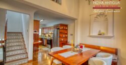 A4242 – Bonita casa recien remodelada en el Centro de Antigua G.