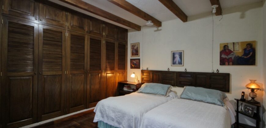 A4243 – Hermosa casa en renta dentro de residencial