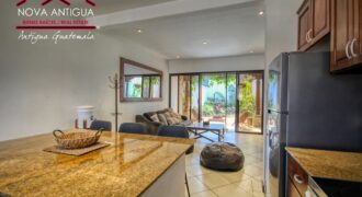 J147 – Encantadora propiedad de estilo colonial moderno