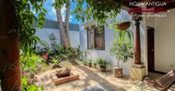 J147 -Charming Modern Colonial-Style Property