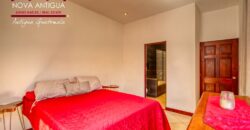 J147 -Charming Modern Colonial-Style Property