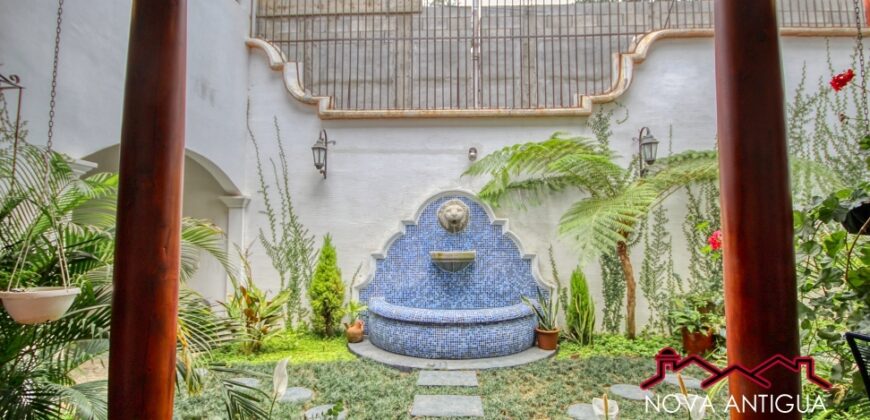 R34 – House in residential area on the road to Alotenango