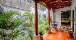 R34 – Casa en residencial carretera hacia Alotenango