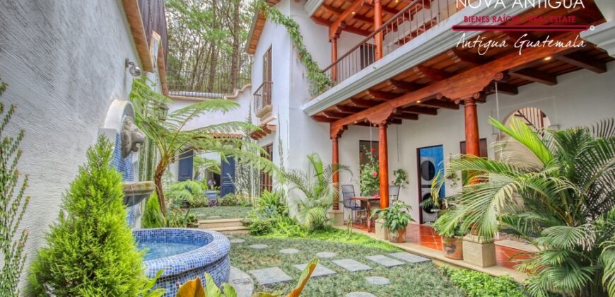 R34 – Casa en residencial carretera hacia Alotenango