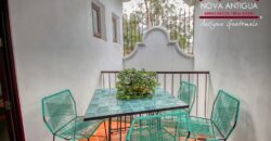 R34 – House in residential area on the road to Alotenango