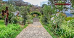 SCB413 – Terreno en venta en uno de los residenciales exclusivos de Santa Catarina Bobadilla