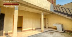 A4245 – Casa en renta a distancia caminable del centro de Antigua Guatemala