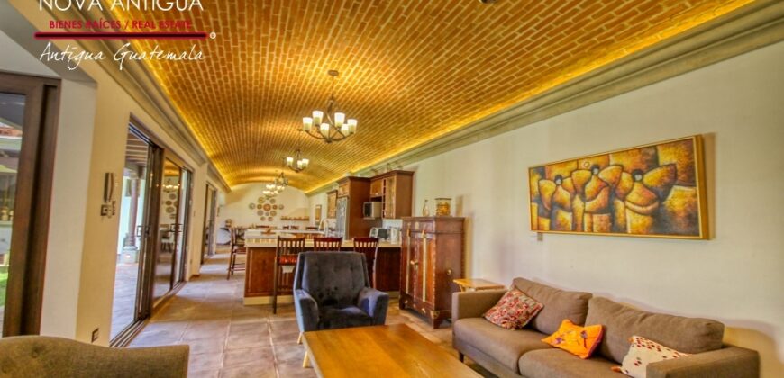 F491 – House for sale in a residential area in Jococtenango