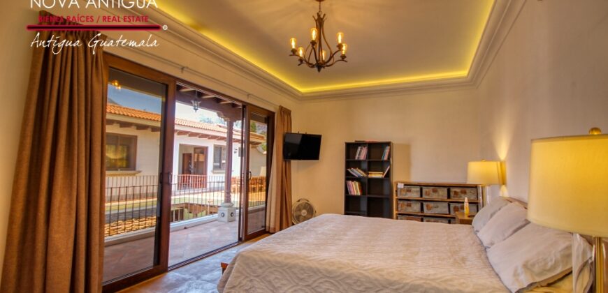 F491 – Casa en venta en residencial en el area de Jococtenango