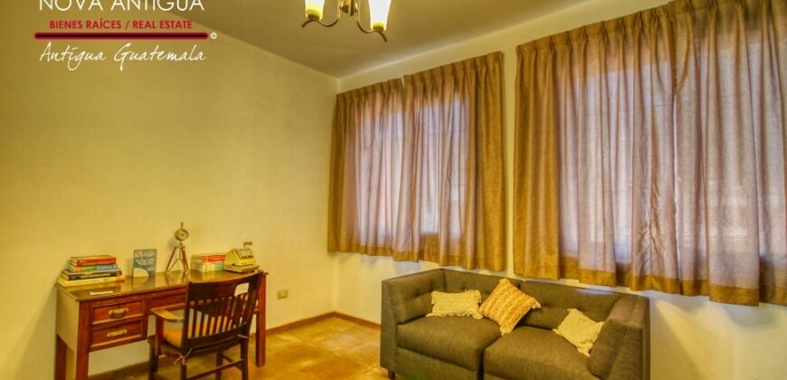 F491 – House for sale in a residential area in Jococtenango
