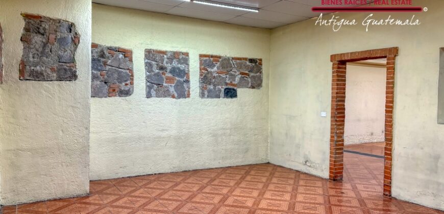 A4243 – Local en renta en Antigua Guatemala
