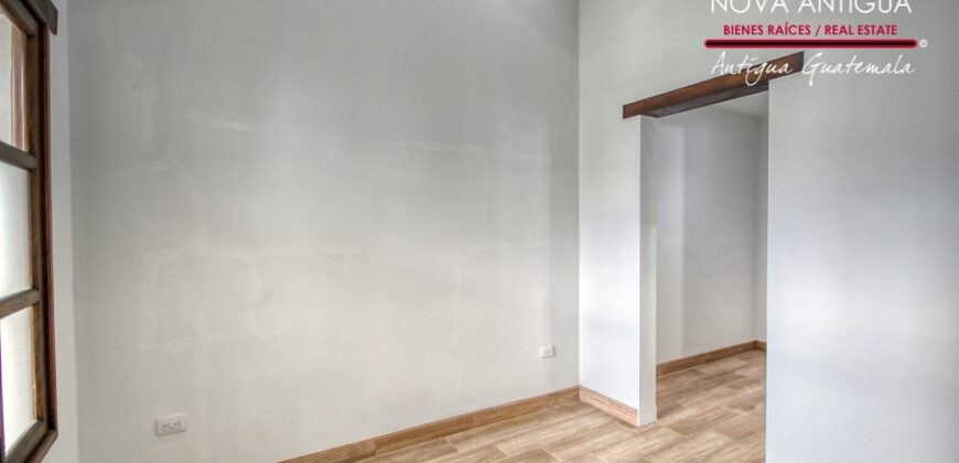 T50- Casa en venta en el area de San Miguel Dueñas