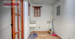T50- Casa en venta en el area de San Miguel Dueñas