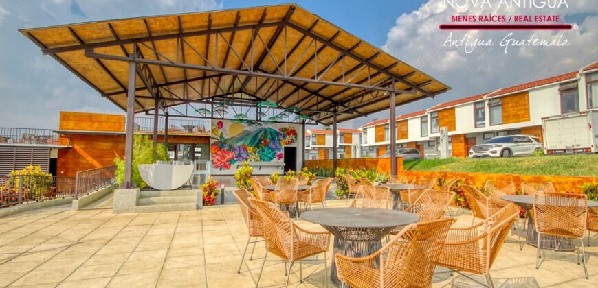 R35 – Bonita casa en venta en carretera hacia Alotenango