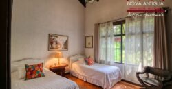 A4249 – Hermosa propiedad con amplio jardin