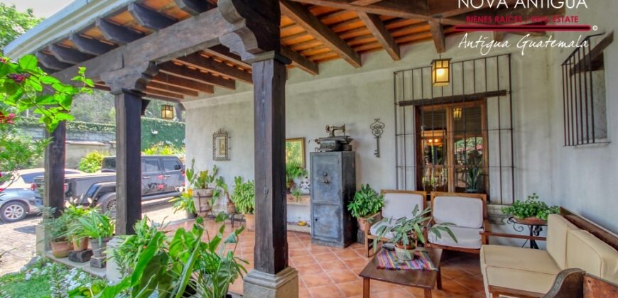 A4249 – Beautiful property with large garden