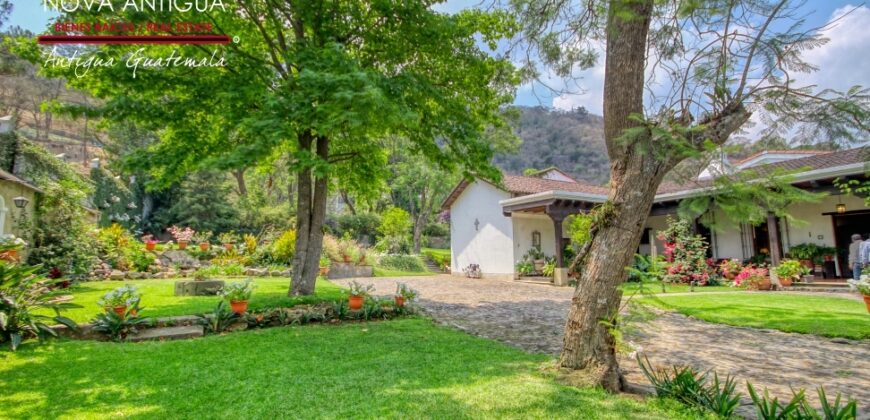 A4249 – Beautiful property with large garden