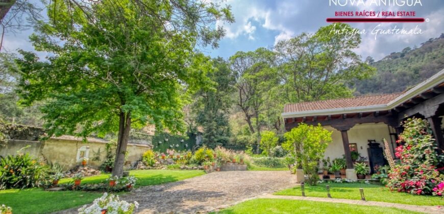 A4249 – Beautiful property with large garden