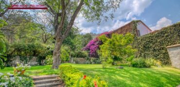 A4249 – Hermosa propiedad con amplio jardin
