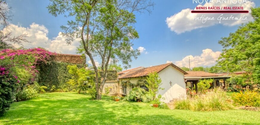 A4249 – Beautiful property with large garden