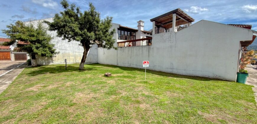 B151 – Corner Lot in a Gated Community in the El Calvario Area