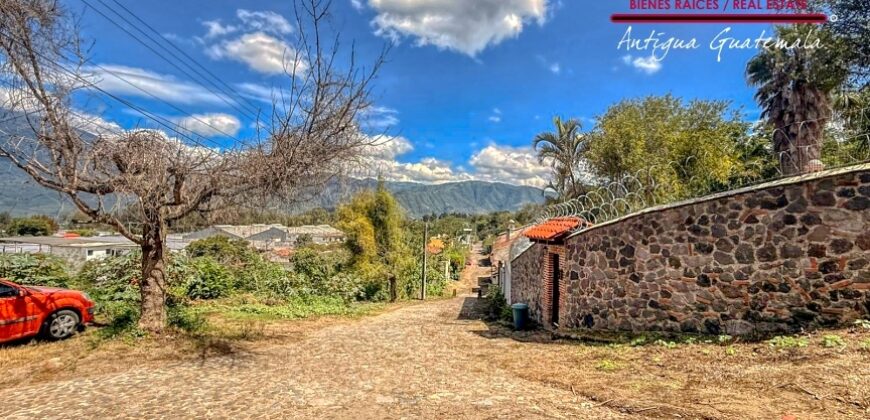 J149 – Terrenos en venta en el area de Ciudad Vieja