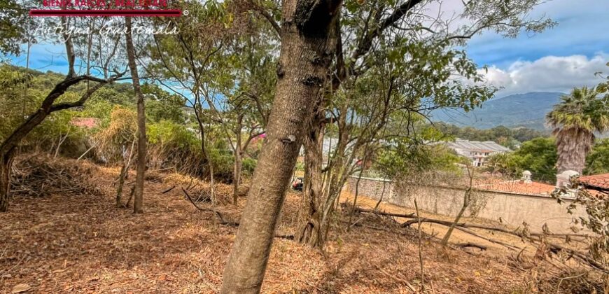 J149 – Terrenos en venta en el area de Ciudad Vieja