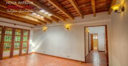 G44 – Casa dentro de residencial en el area de San Felipe de Jesus