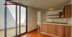 R36 – Bonita casa dentro de residencial carretera hacia Alotenango