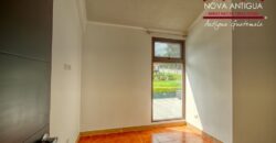 R36 – Bonita casa dentro de residencial carretera hacia Alotenango
